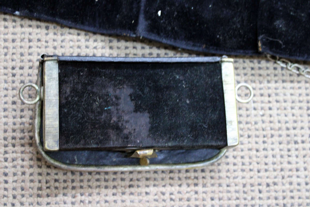 WW2 Italian Officer's sash and ammo pouch