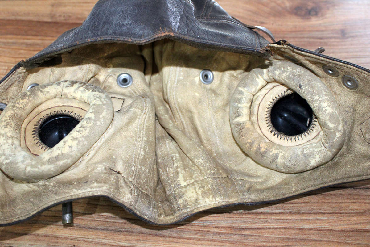 WW2 SAAF or RAF Flying Helmet