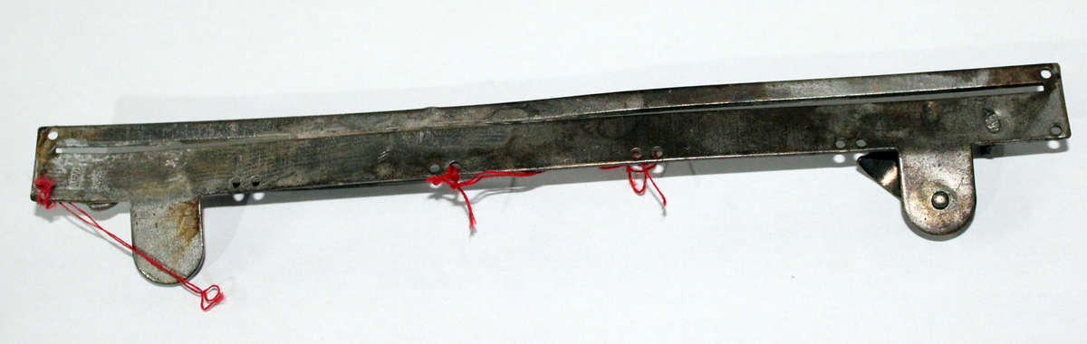 Medal bar for 5 full size medals