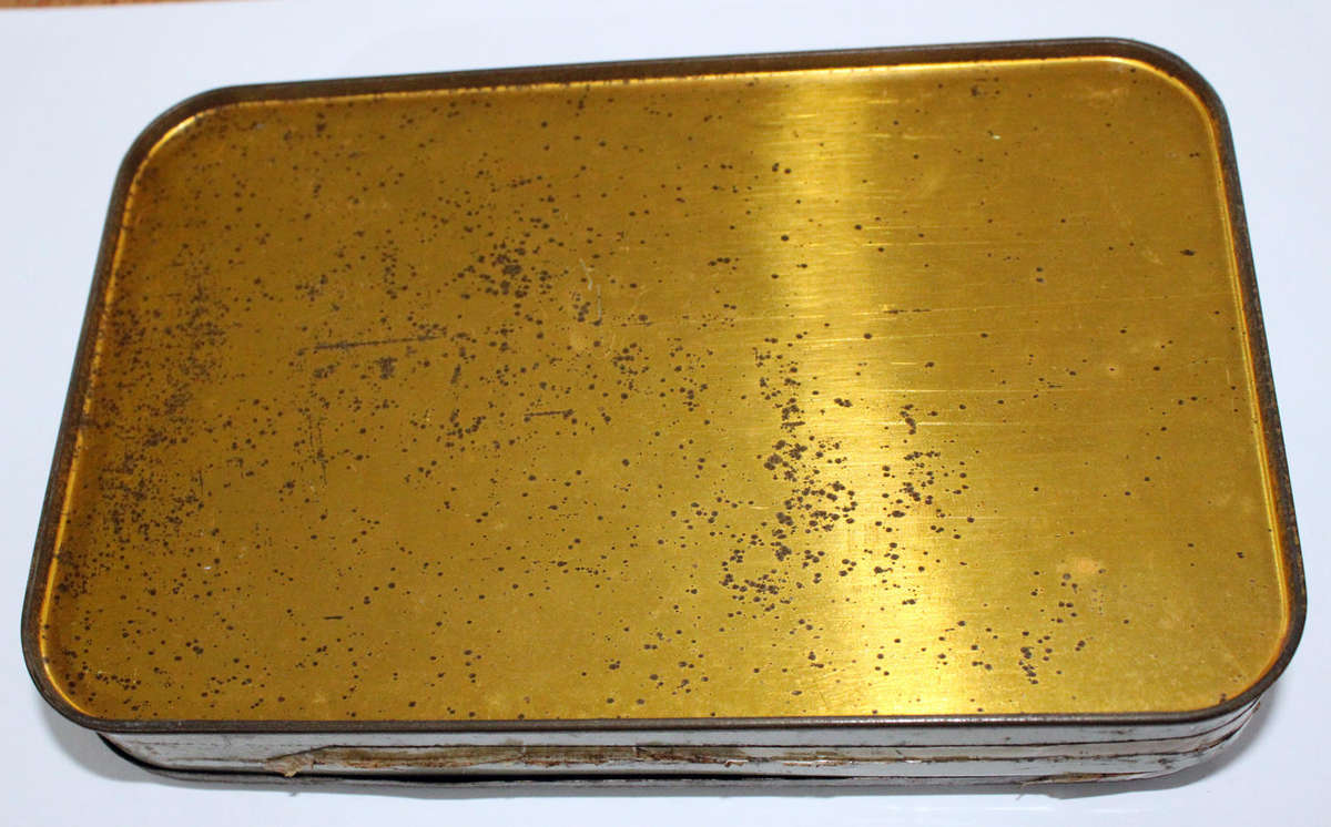 WW2 Chocolate tin