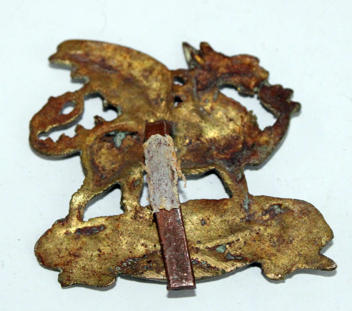 Royal East Kent Regiment cap badge (damaged)