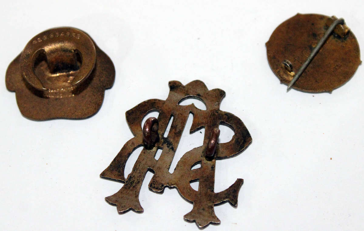 SA Railways badge lot