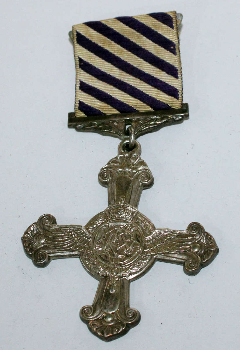 WW2 Distinguished flying cross awarded to member of 266 (Rhodesian) Squadron