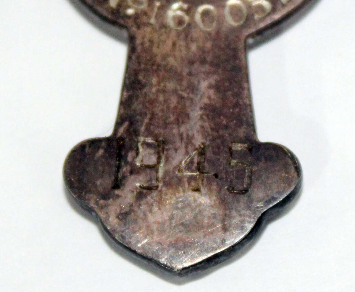 WW2 Distinguished flying cross awarded to member of 266 (Rhodesian) Squadron