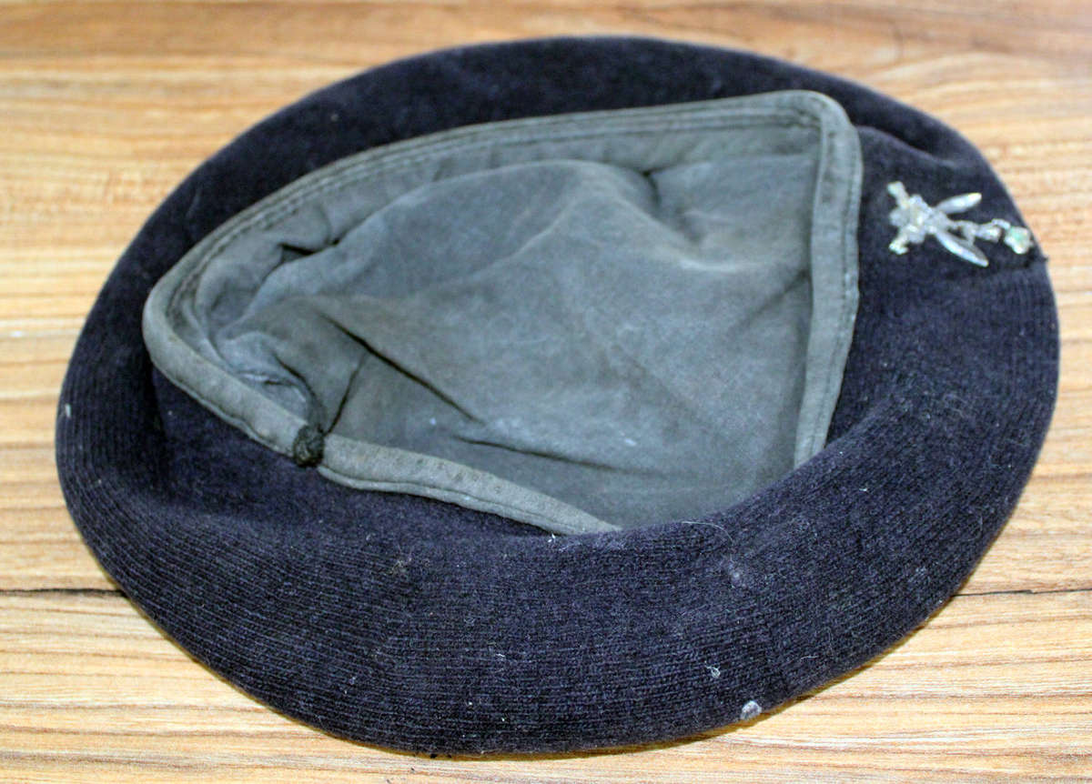 Gurkha signals beret