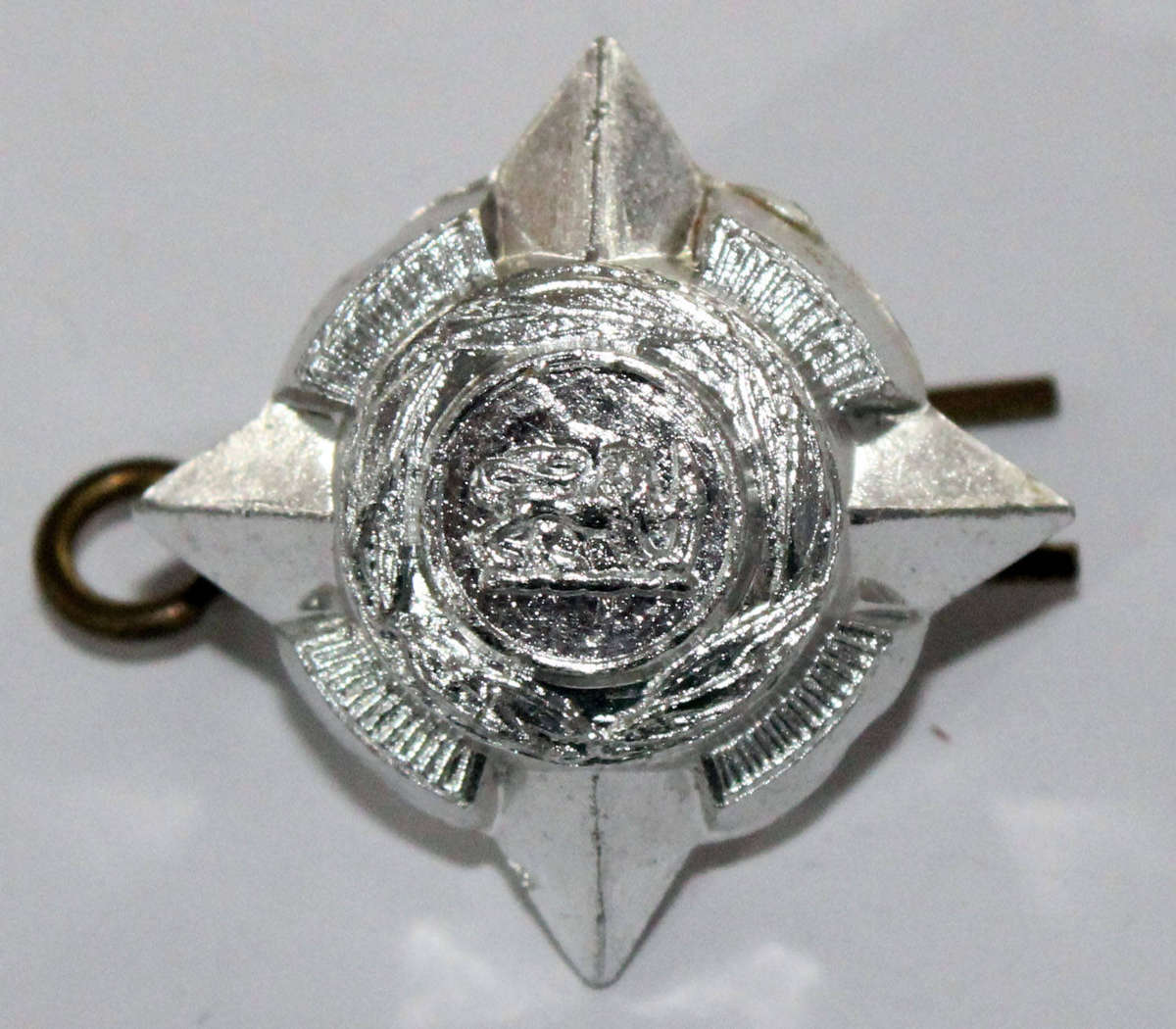 Single Rhodesian Lieutenant pip