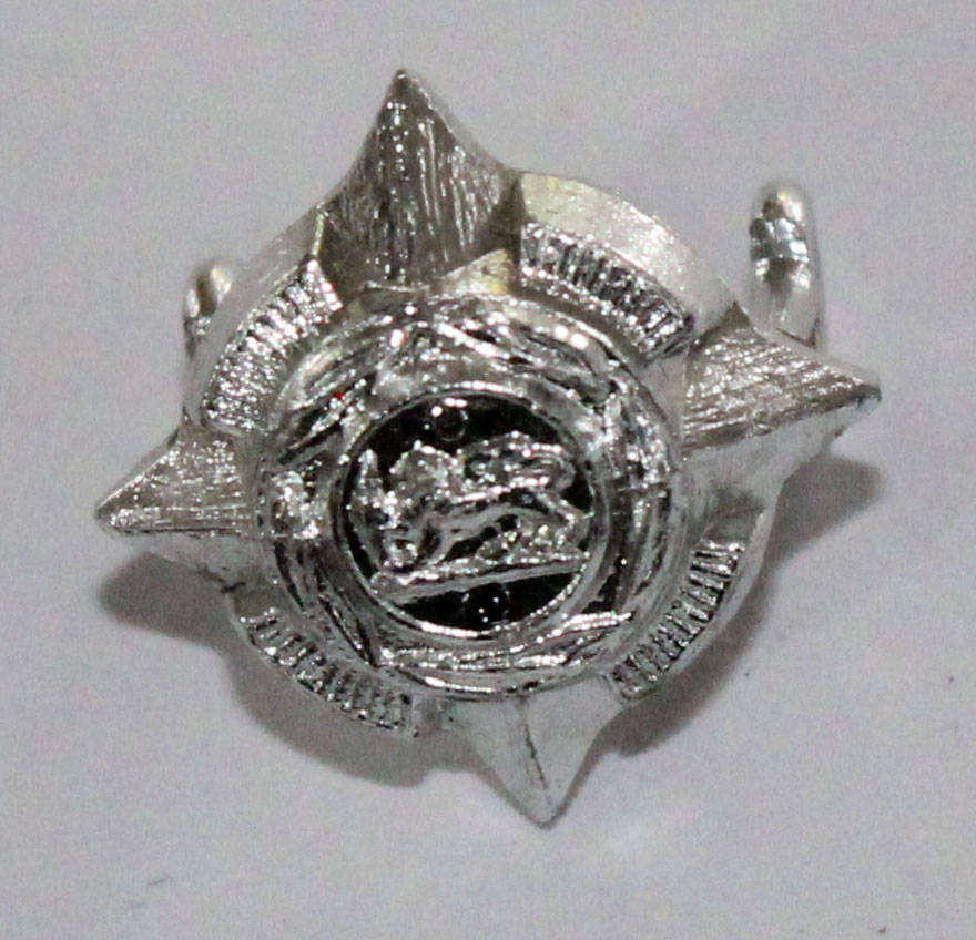 Single Rhodesian Mess dress Lieutenant pip