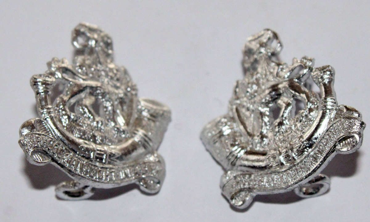 Rhodesian Light Infantry facing collars