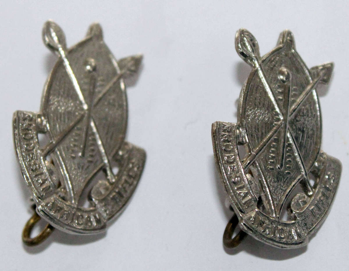 Rhodesian African Rifles facing collars