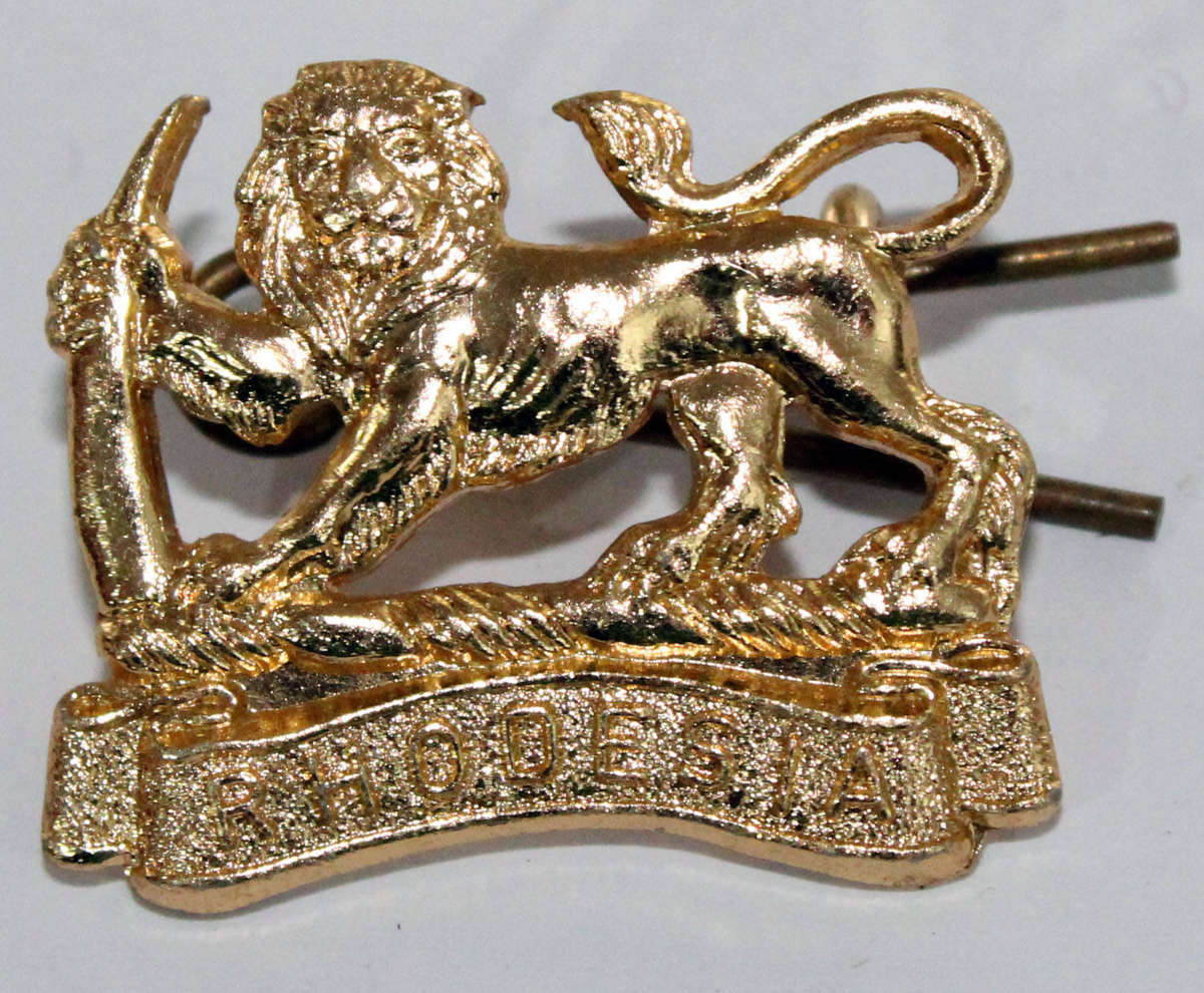 Rhodesian Women's Service cap badge
