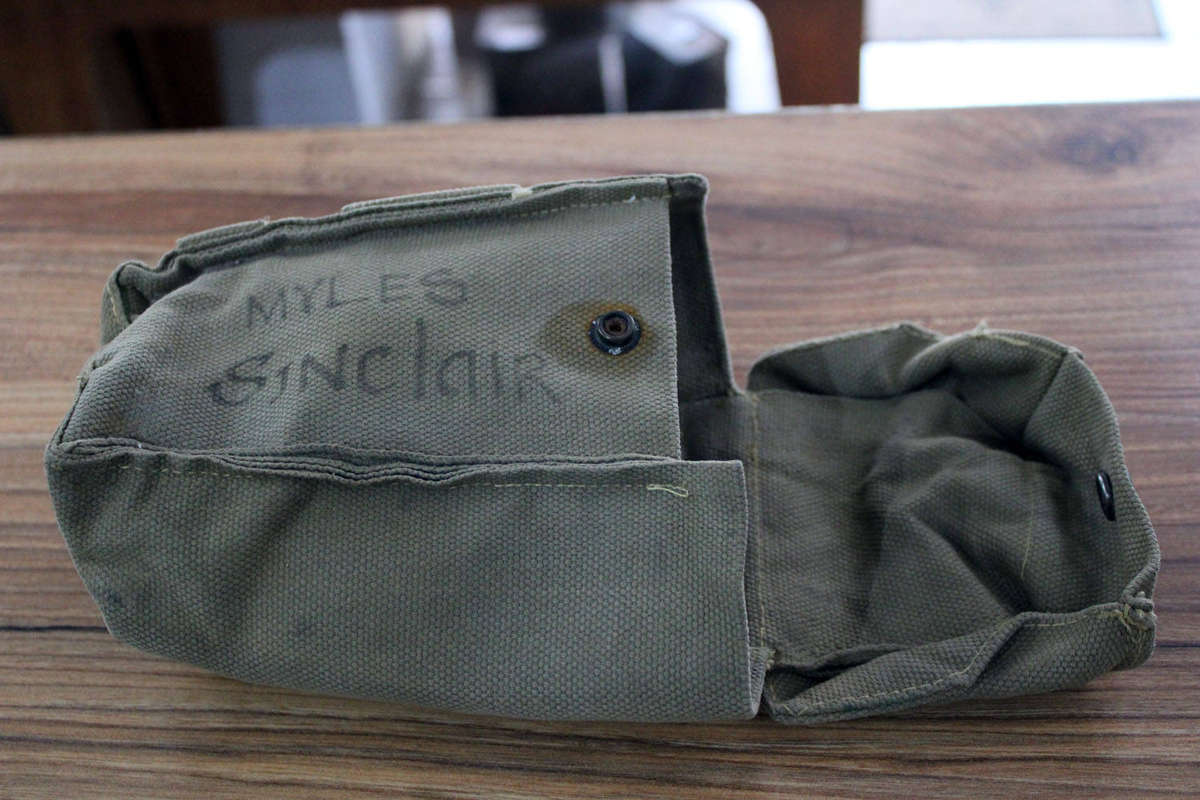 Rhodesian used pattern 61 mag pouch