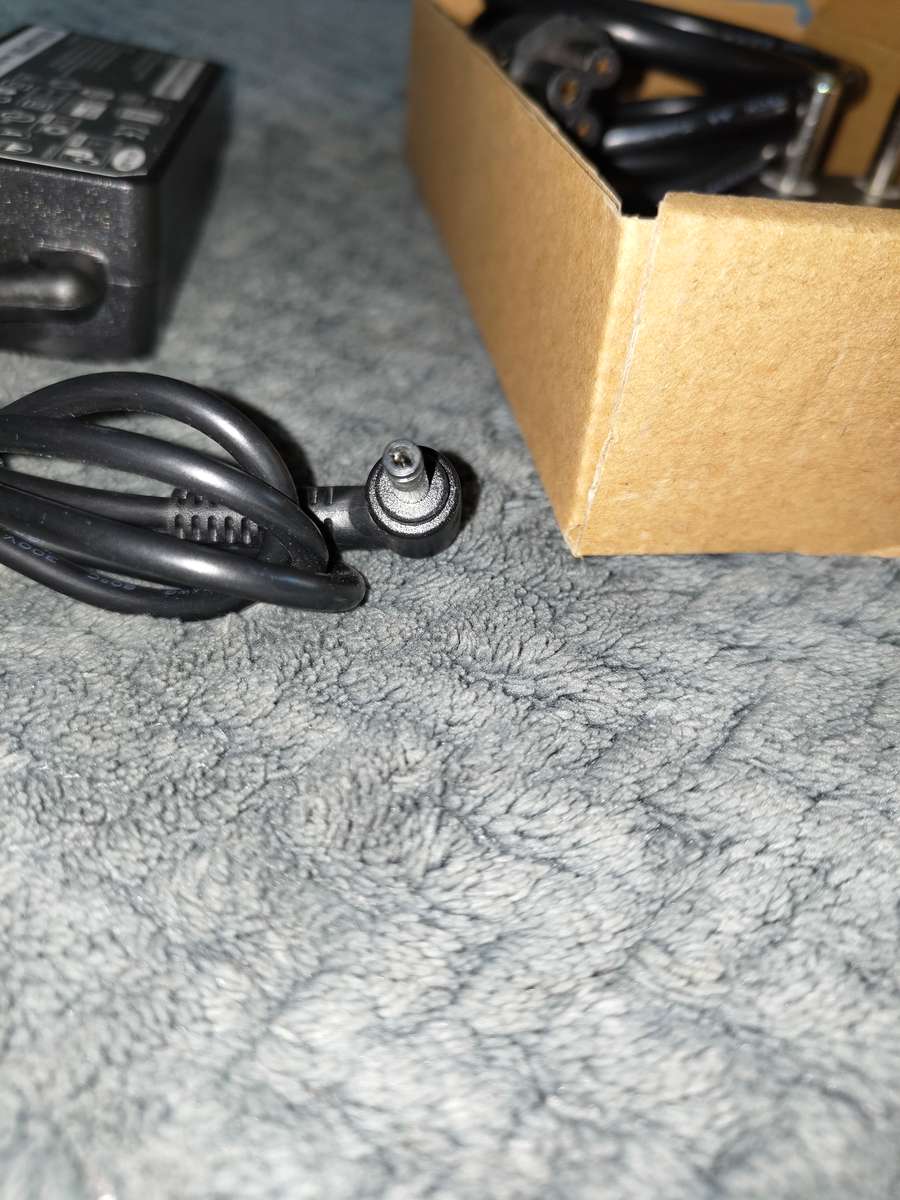 Lenovo Laptop Replacement Charger 20V 3.25A 4.0x1.7mm 65W