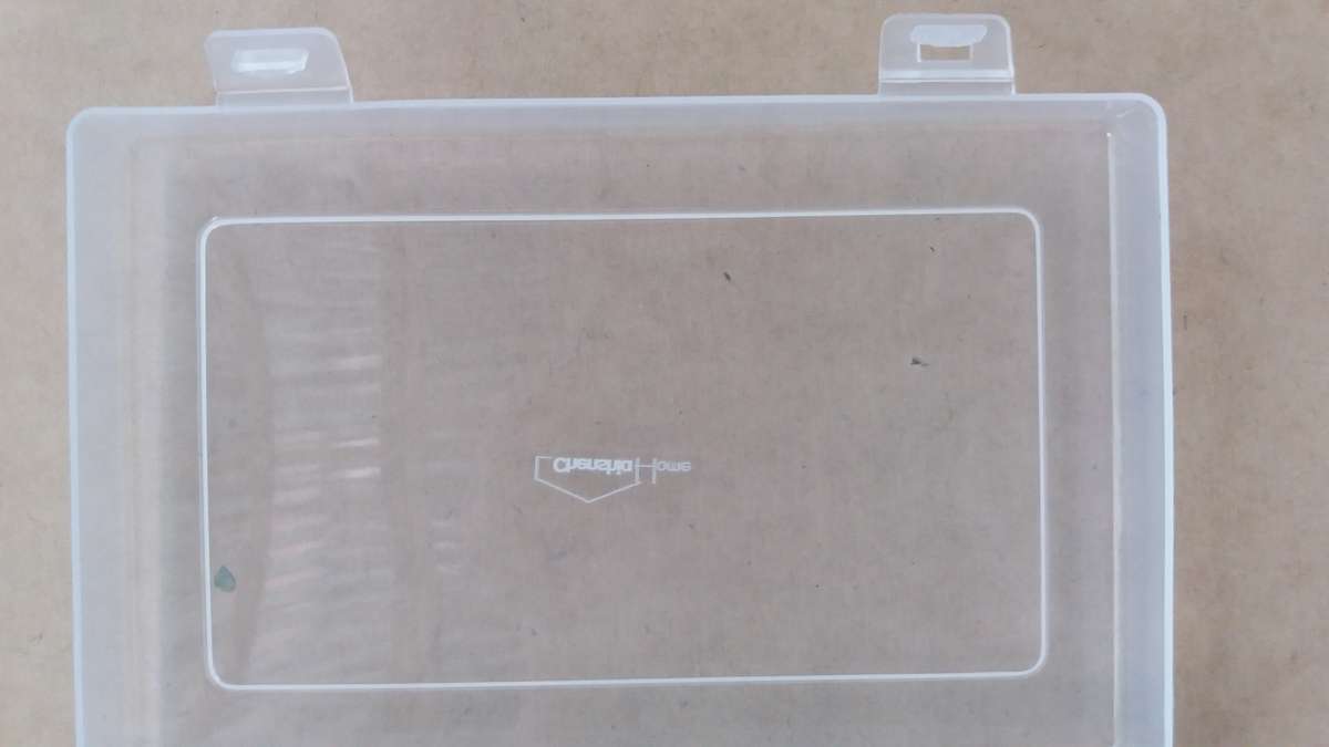 Coin collection protection storage box with 100 coin capsules size 27/30 mm