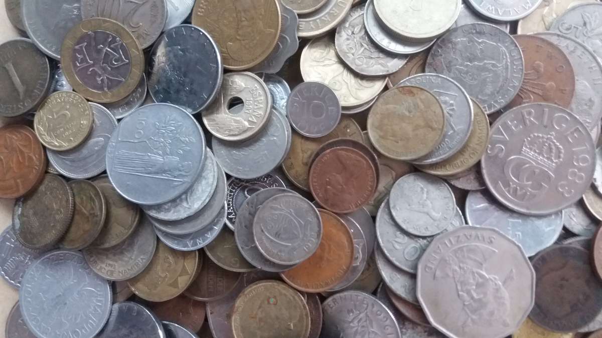 World Mix Coins - lot of 150 coins in total * No South African coins*