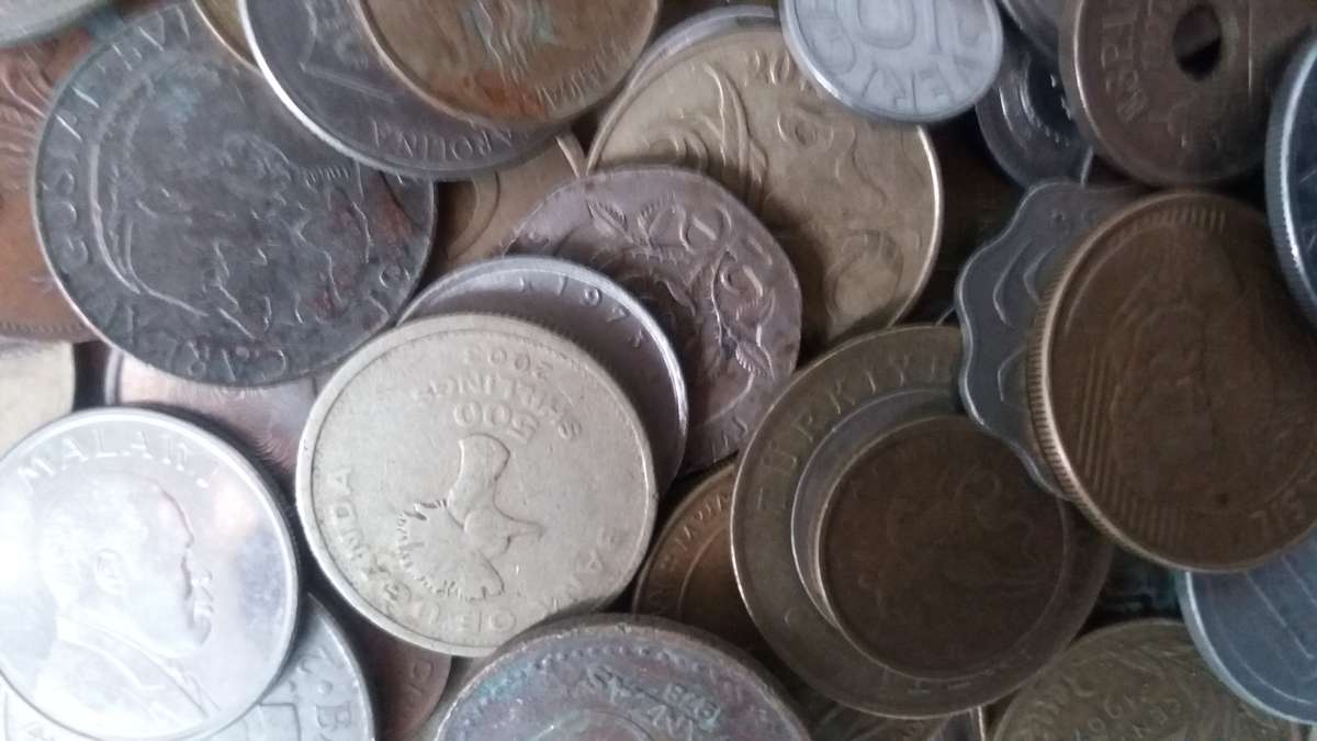 World Mix Coins - lot of 150 coins in total * No South African coins*