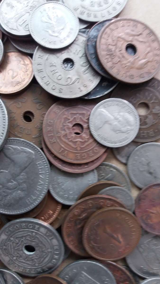 Rhodesia Mix - lot 100 coins