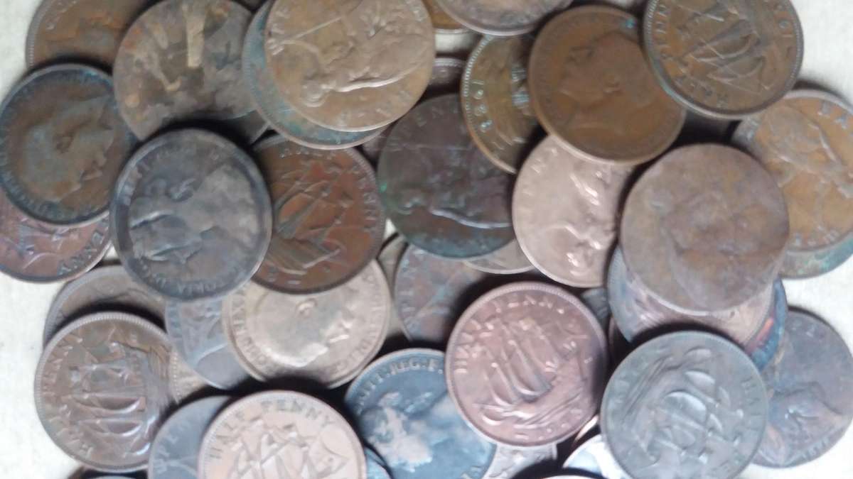 United Kingdom Old Half Penny mix - 58 coins