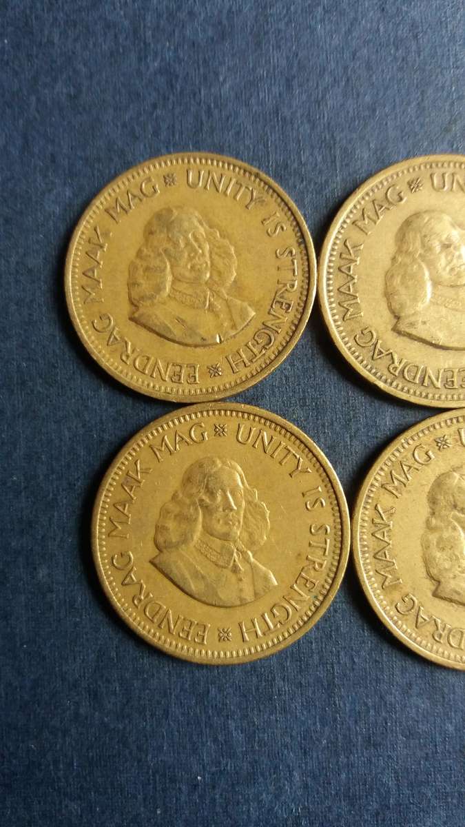 South Africa 1961 to 1964 1/2 cent * 4 x coins*