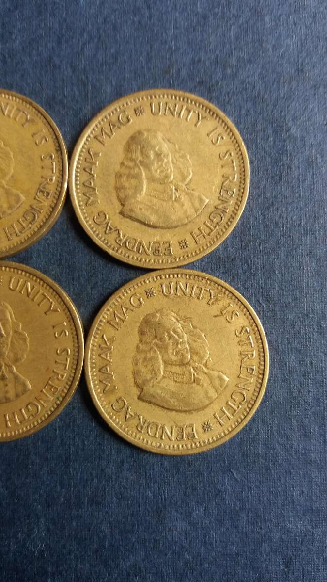 South Africa 1961 to 1964 1/2 cent * 4 x coins*