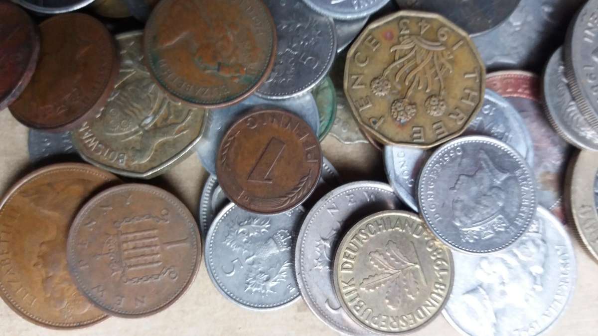 World Mix Coins - 300 coins in total * No South African Coins*