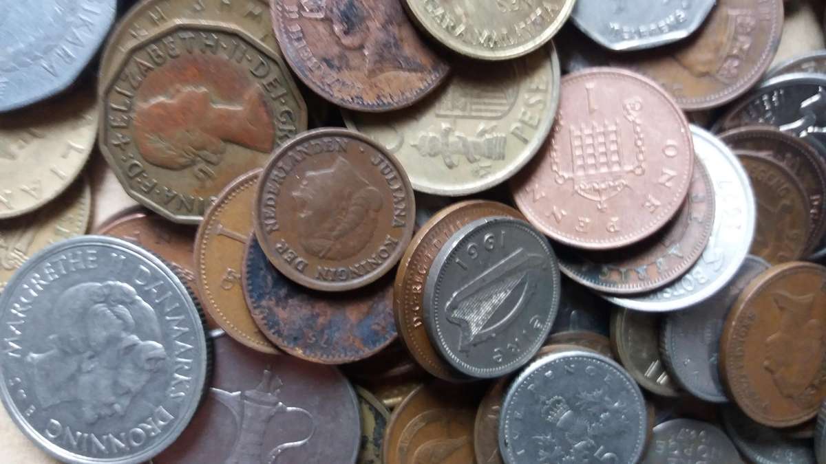 World Mix Coins - 300 coins in total * No South African Coins*