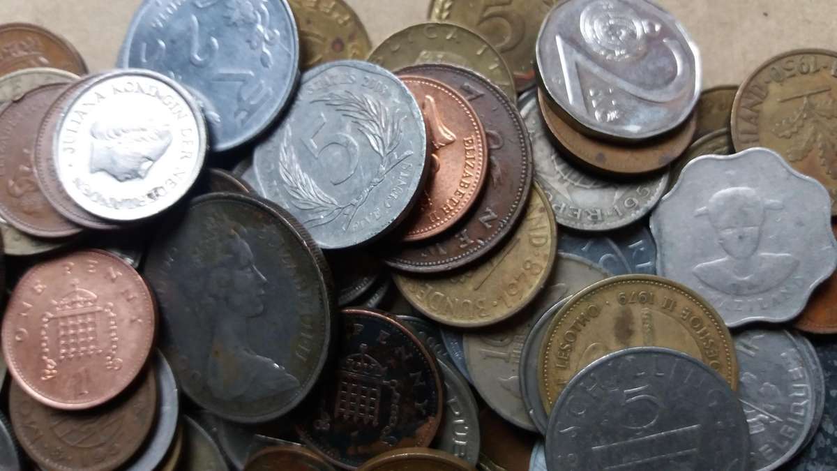 World Mix Coins - 300 coins in total * No South African Coins*