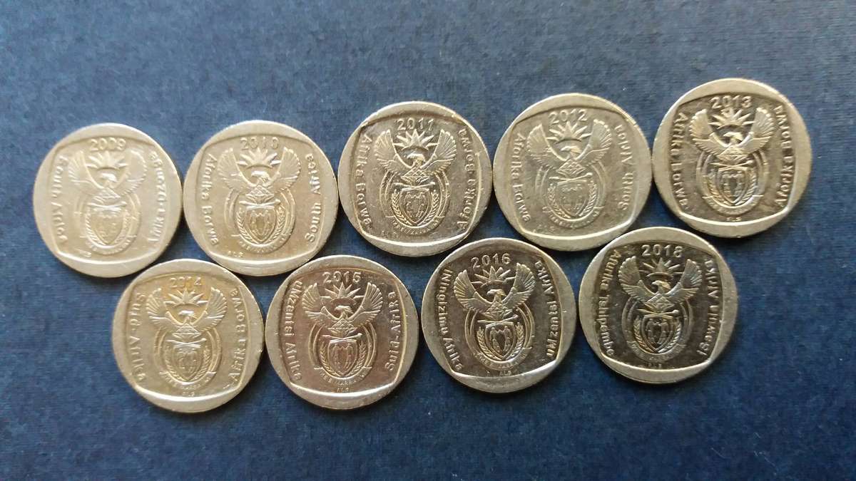 South Africa 2009, 2010, 2011, 2012, 2013, 2014, 2015, 2016 & 2018 R1 * 9 x coins*