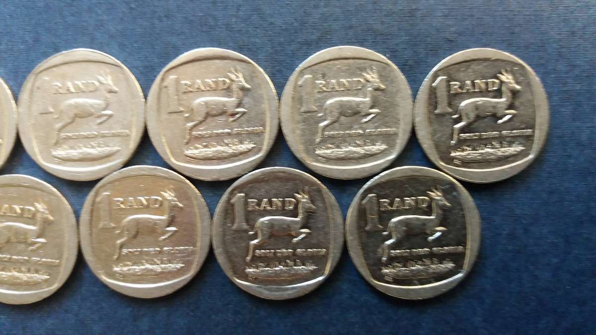 South Africa 2009, 2010, 2011, 2012, 2013, 2014, 2015, 2016 & 2018 R1 * 9 x coins*
