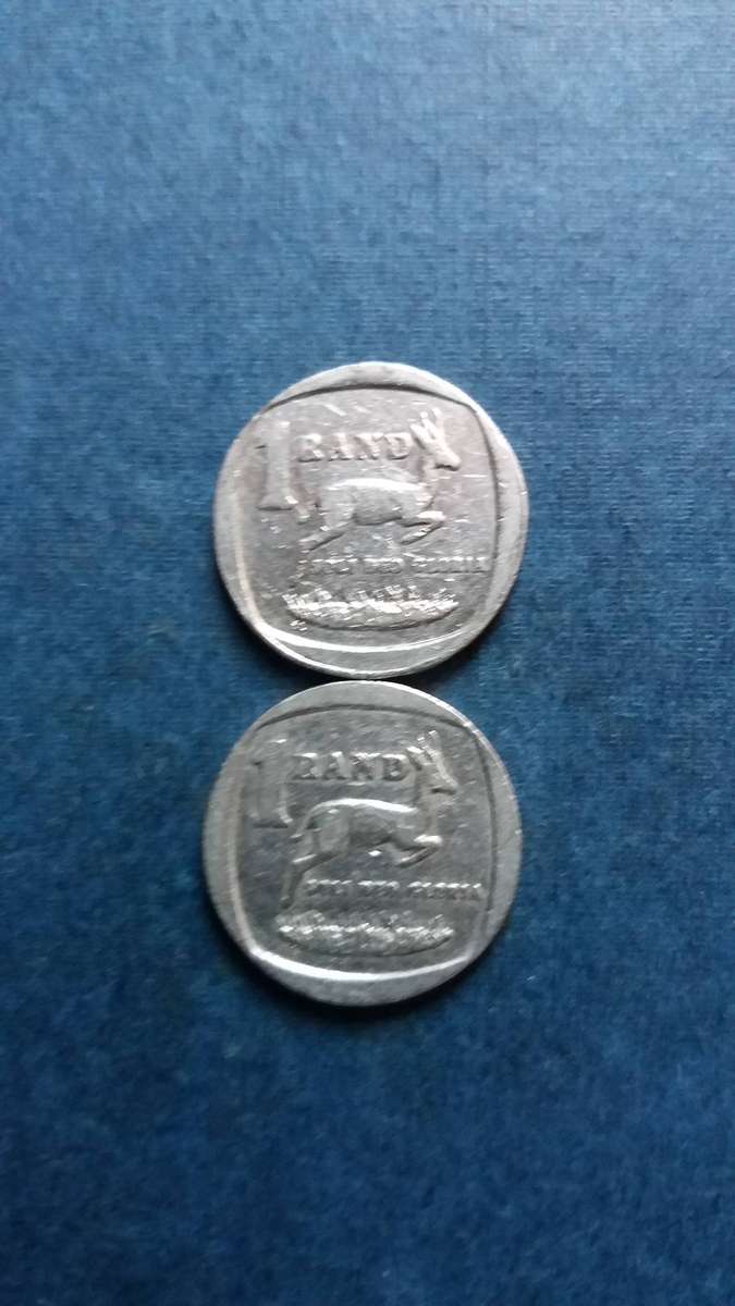 South Africa 2000 R1 - Old Coat of Arms & New Coat of Arms * 2 x coins*