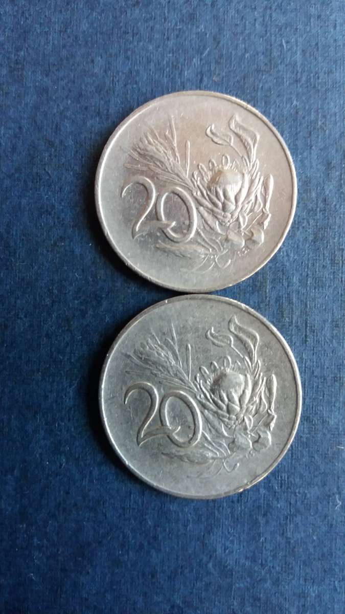 South Africa 1965 20 cent * English & Afrikaans Lengend - Jan Van Riebeeck * 2 x coins