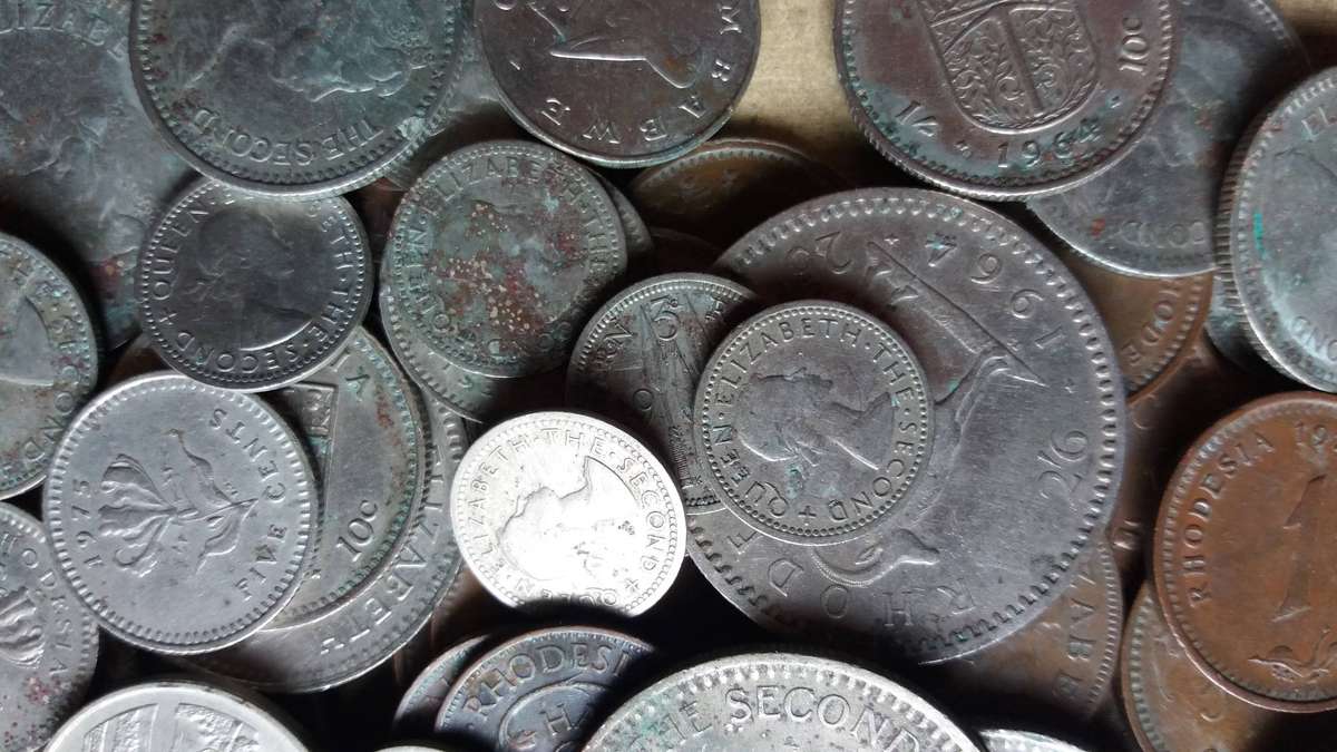 Rhodesia Mix  lot 180+ coins