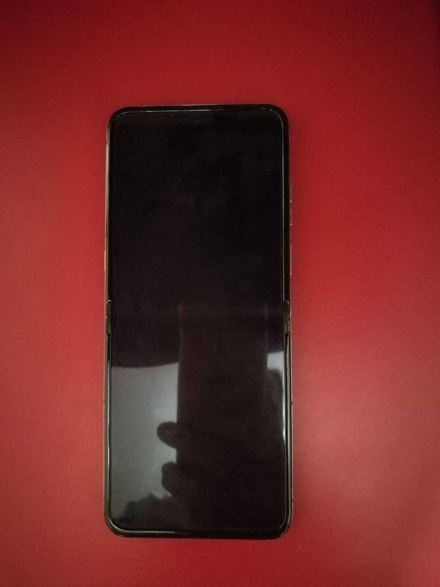 Motorola Razr 60 Ultra or swop