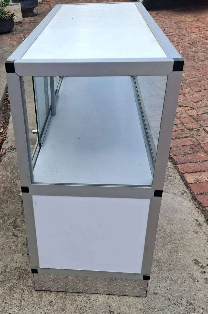 Retail Glass Top Display Cabinet