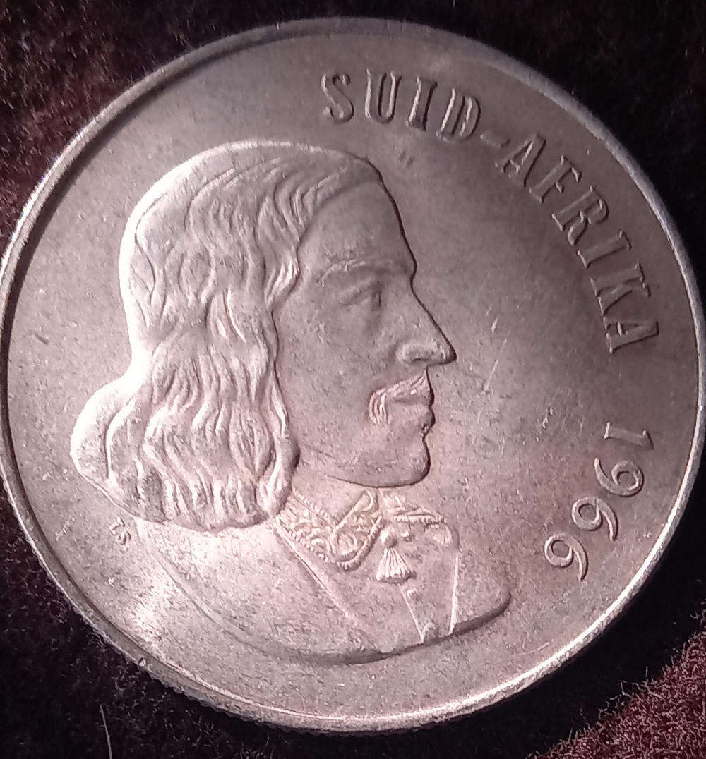 THE 1966 AFRIKAANS R1 TAGG-EAR. ONLY 600 KNOWN. NICE COIN IN CAPSULE