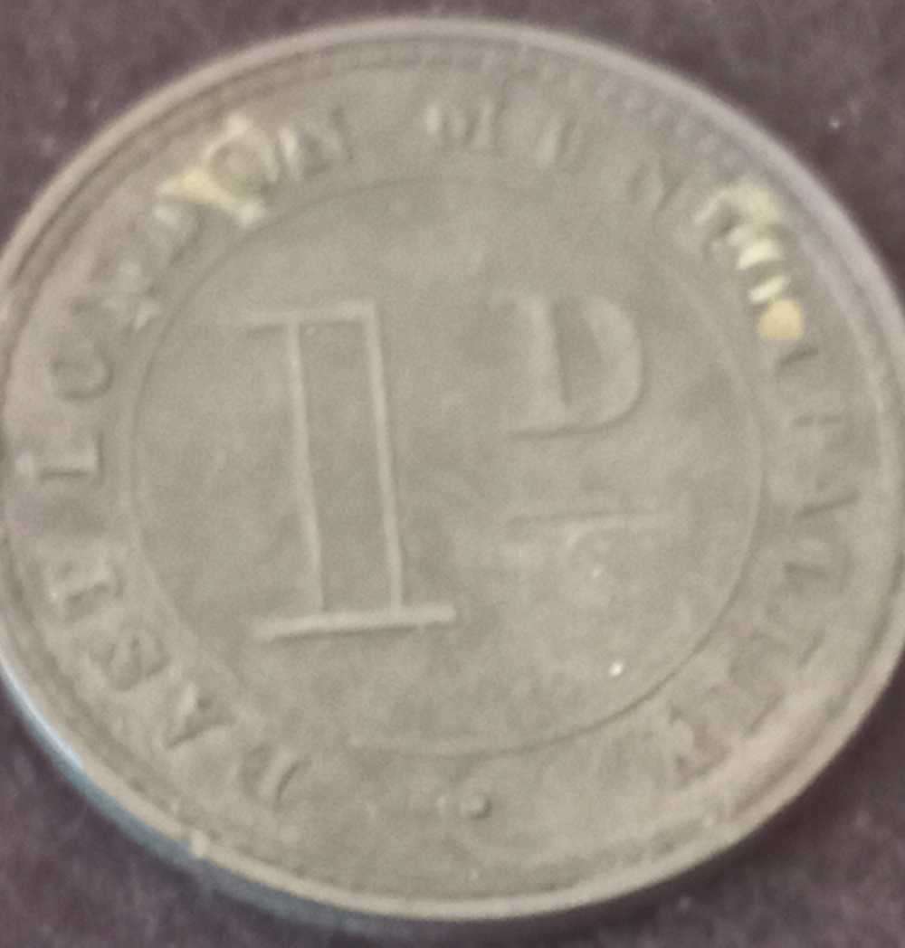 1917 & 1920 AUSTRALIAN ONE HALF PENNY