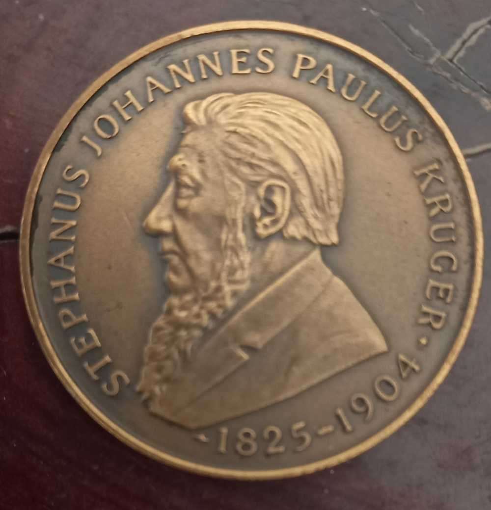 Medal & token lot as per picture. (6)