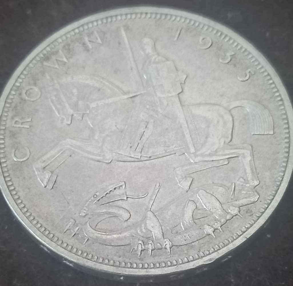 1935 BRITTAIN SILVER CROWN GEORGE V JUBILEE IN BOX