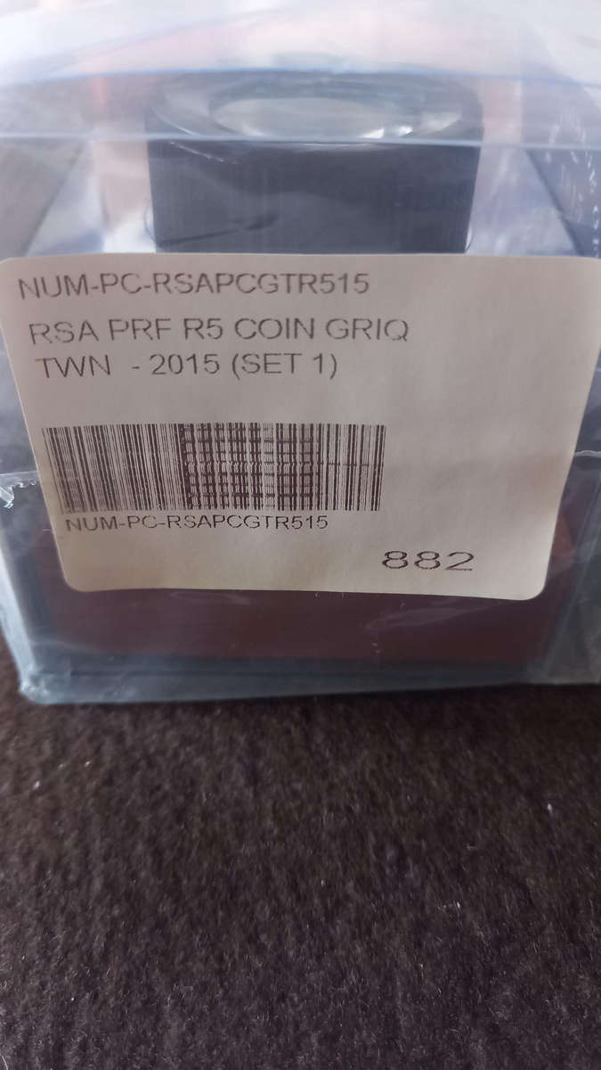 2015 PROOF R5 BI- METAL ALLOY OF THE COINAGE OF GRIQUA TOWN IN SEALED BOX