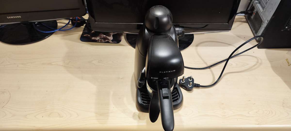 Platinum Espresso Coffee Maker - Model CM4610