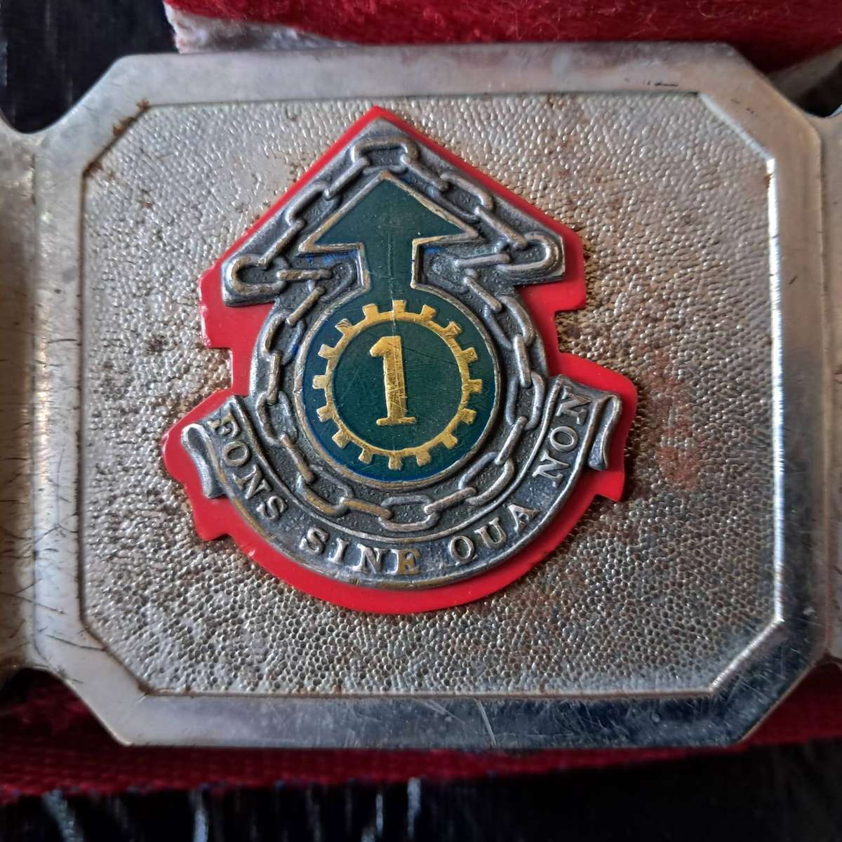 SOUTH AFRICAN ARMY'S 1 MAINTENANCE UNIT BELT AND BUCKLE