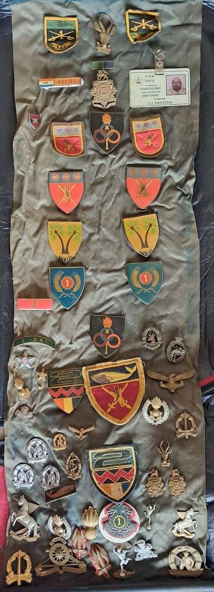 MILITARY MEMORABILIA SCROLL LOADED WITH ITEMS