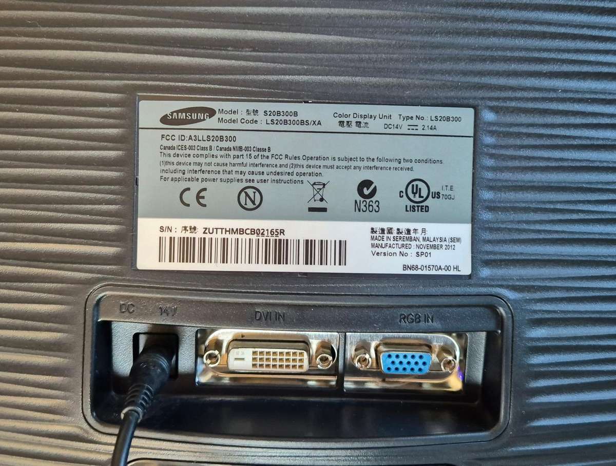 SAMSUNG SYNCMASTER S20B300 MONITOR