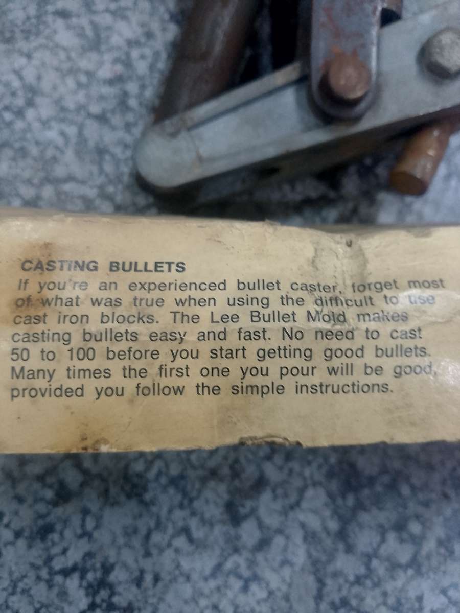 DOUBLE CAVITY LEE BULLET MOLD