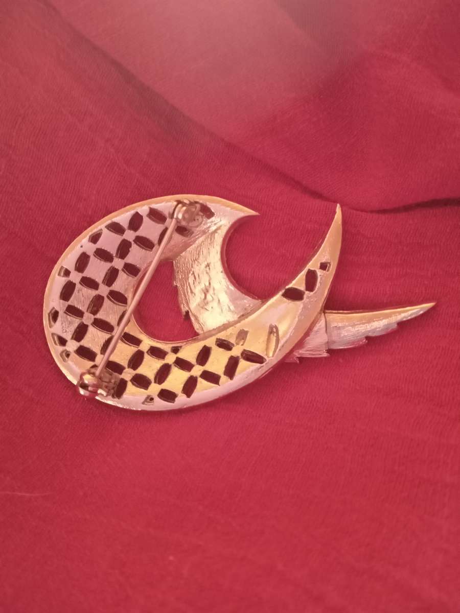 Vintage Pewter Broooch