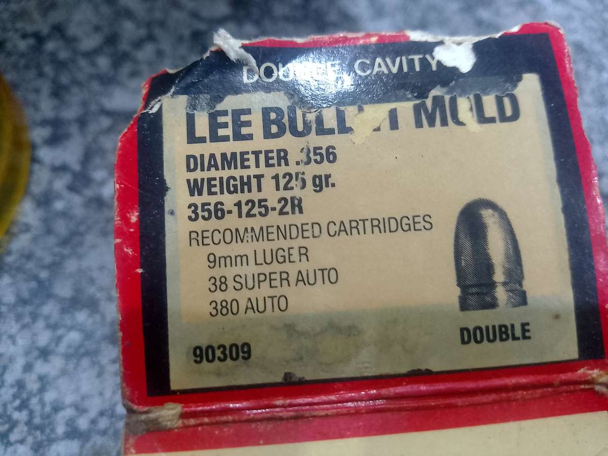 DOUBLE CAVITY LEE BULLET MOLD