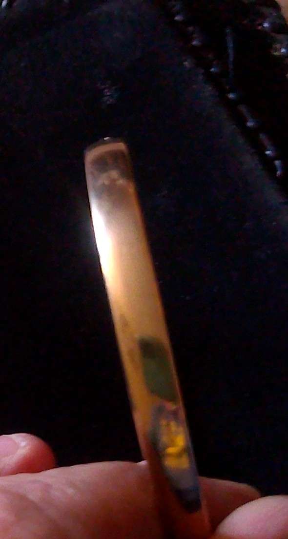 GOLD BANGLE