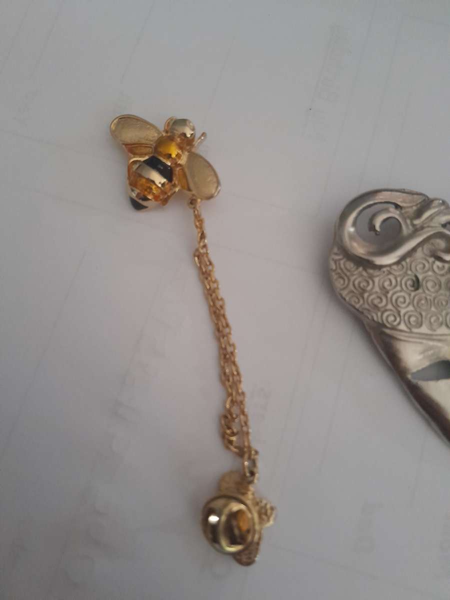 8 Gold Plated 1 Silver Brooches