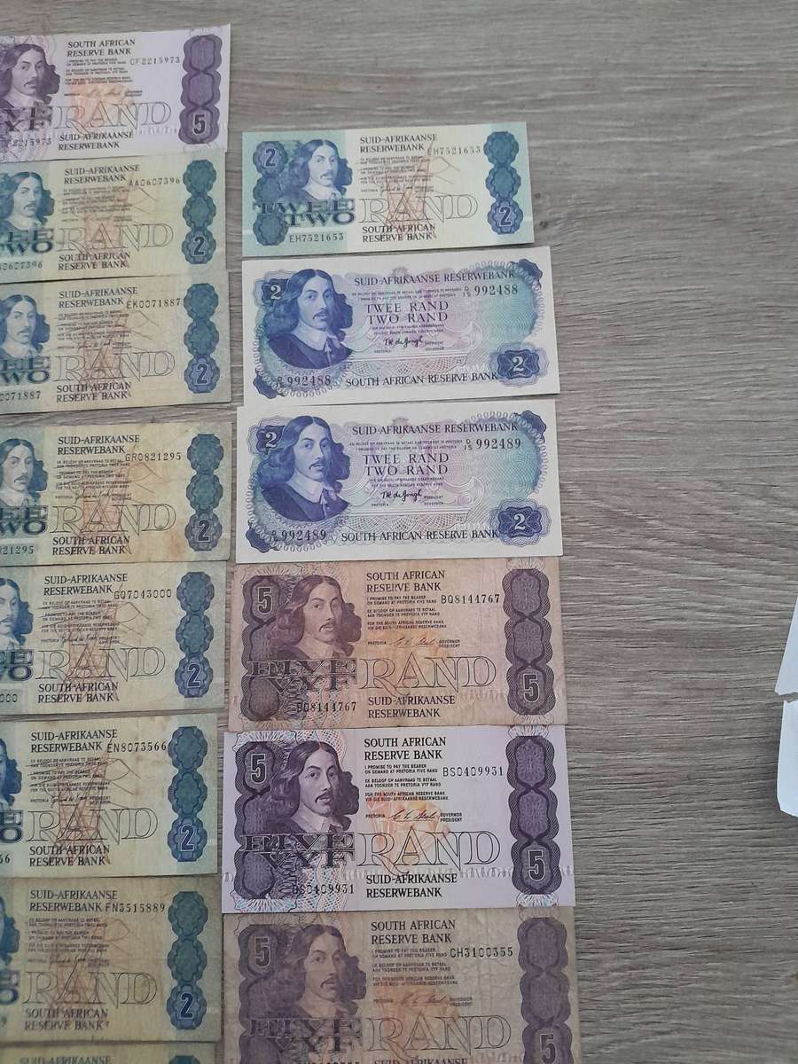 TW DE JONGH BANK NOTES [ 26 NOTES ]