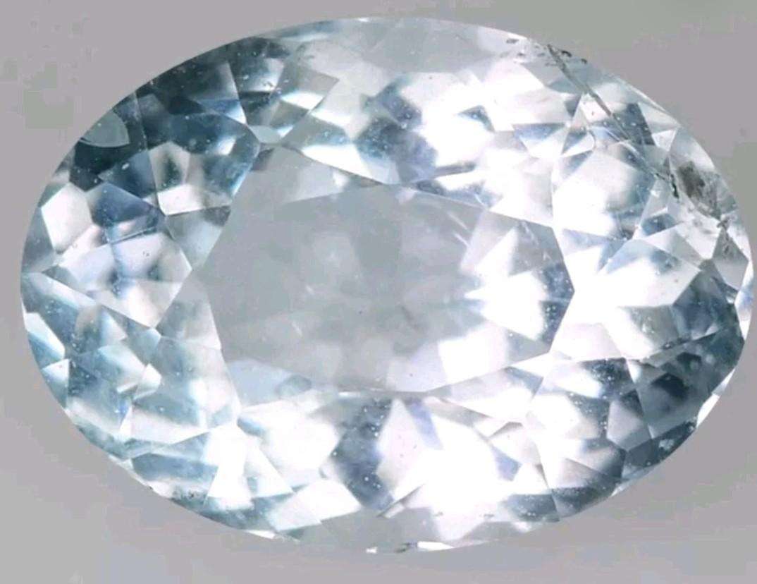 Natural 1.35Ct  Brazilian Aquamarine  VIDEO