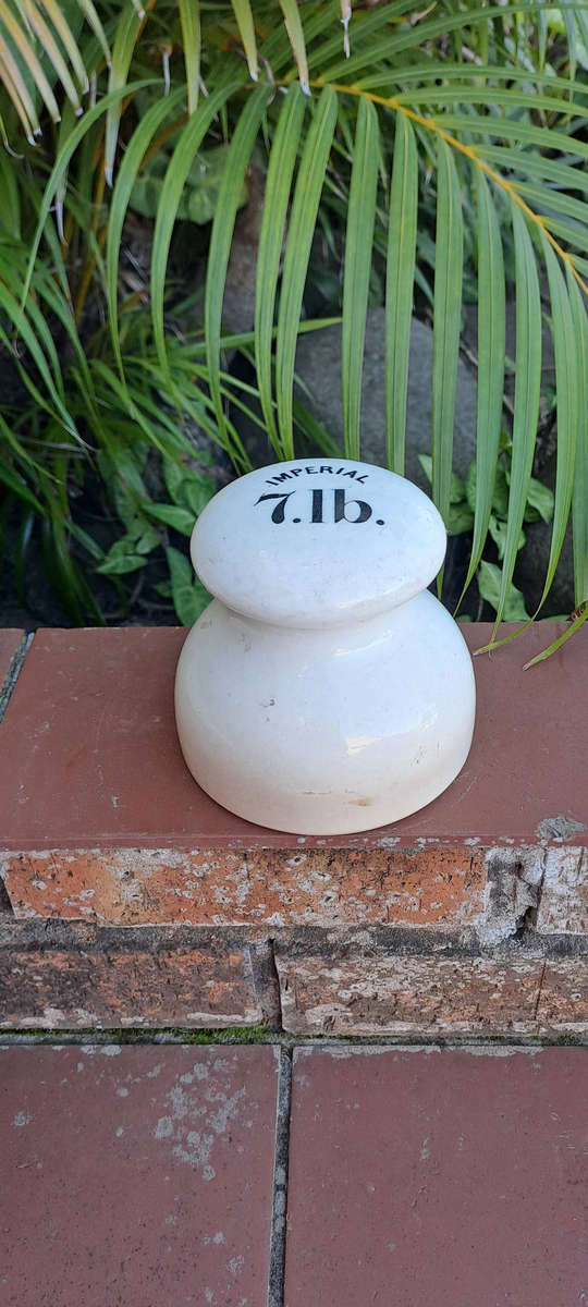 Antique victorian ceramic/lead dairy weight 7lb